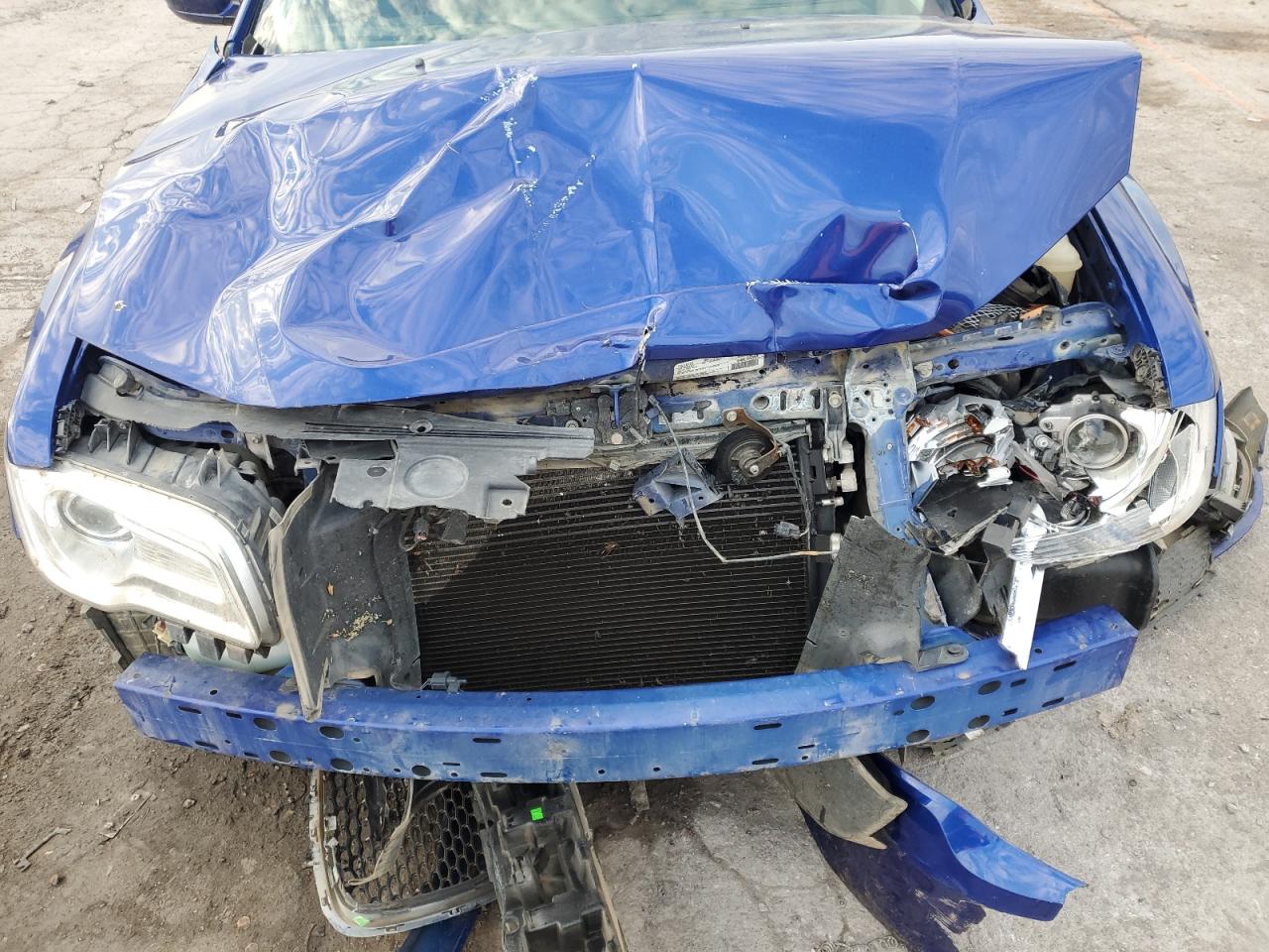 2019 Chrysler 300 Touring VIN: 2C3CCAAG6KH746218 Lot: 85673985