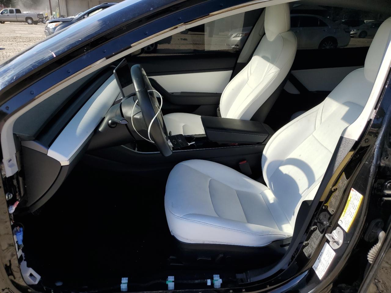 2019 Tesla Model 3 VIN: 5YJ3E1EB9KF195051 Lot: 84443395