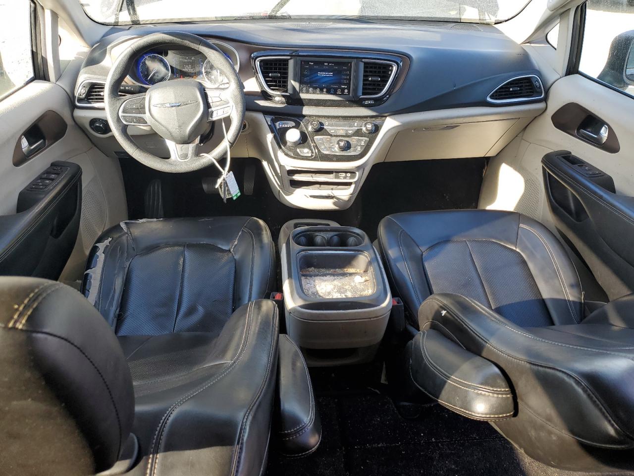 2020 Chrysler Voyager Lxi VIN: 2C4RC1DG2LR262754 Lot: 81158655