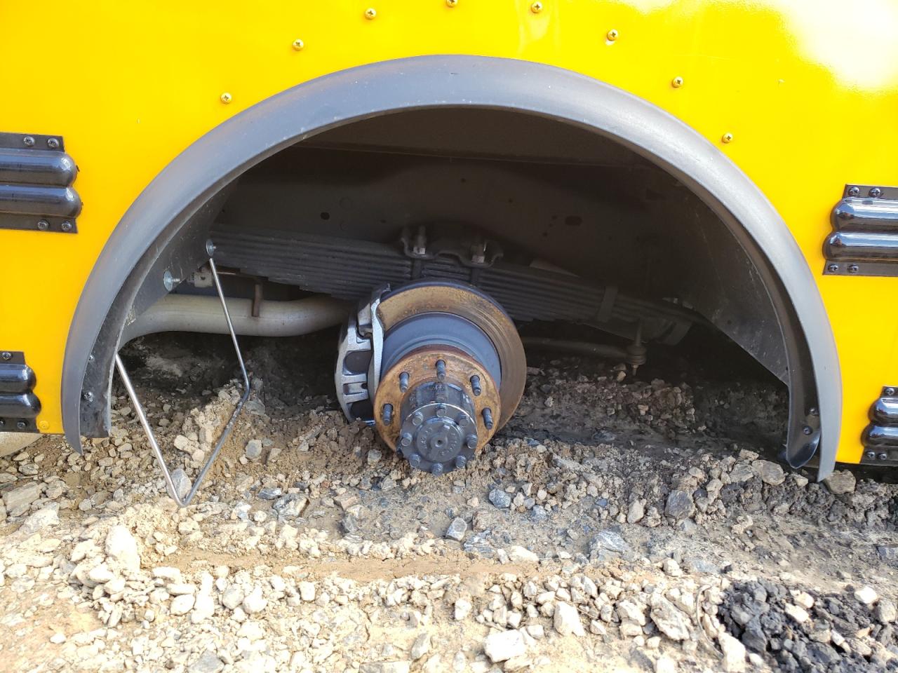 2024 Ford Econoline E450 Super Duty Cutaway Van VIN: 1FDFE4FN0RDD39333 Lot: 84561865