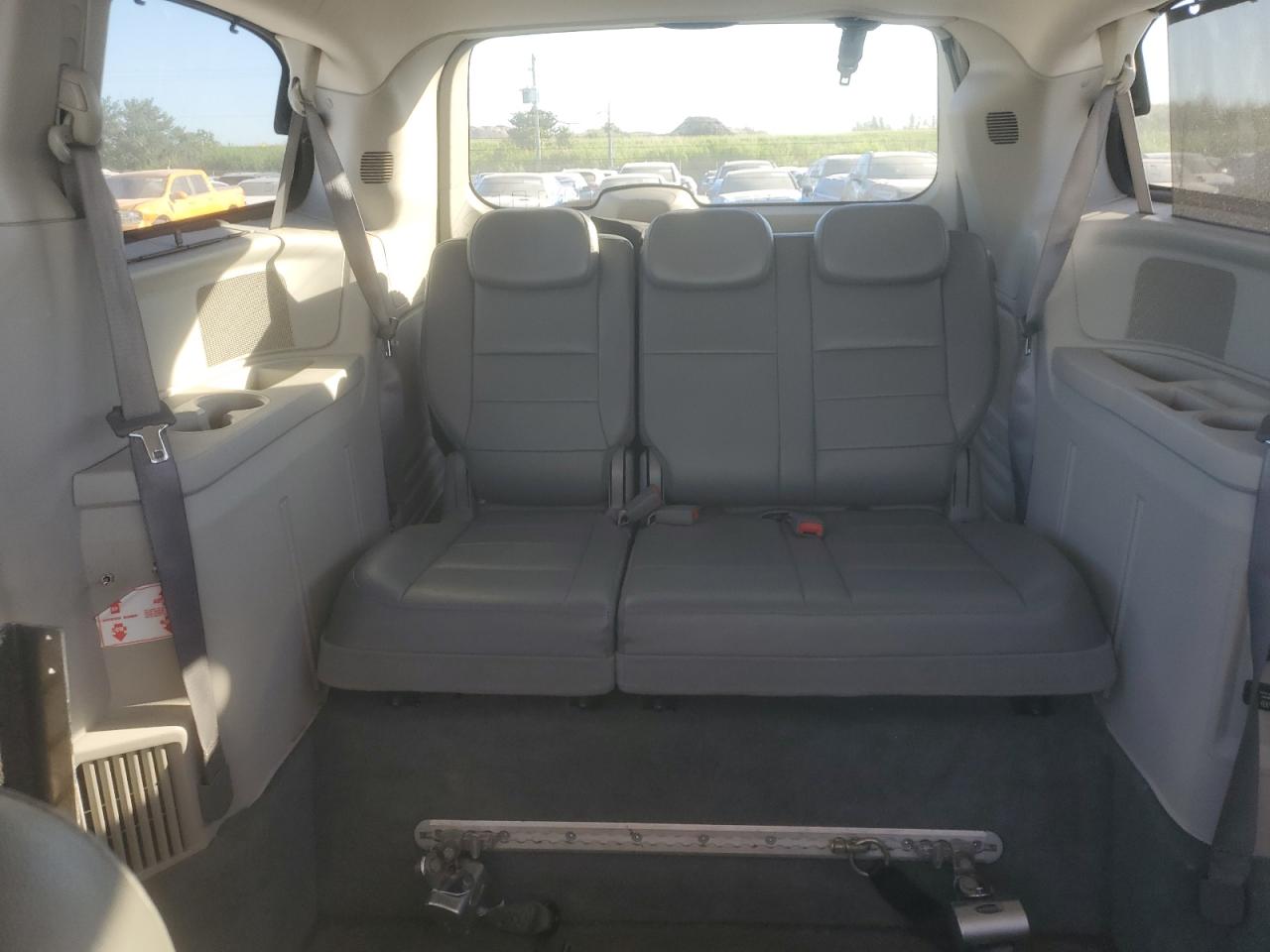 2008 Dodge Grand Caravan Sxt VIN: 2D8HN54XX8R130265 Lot: 91044905