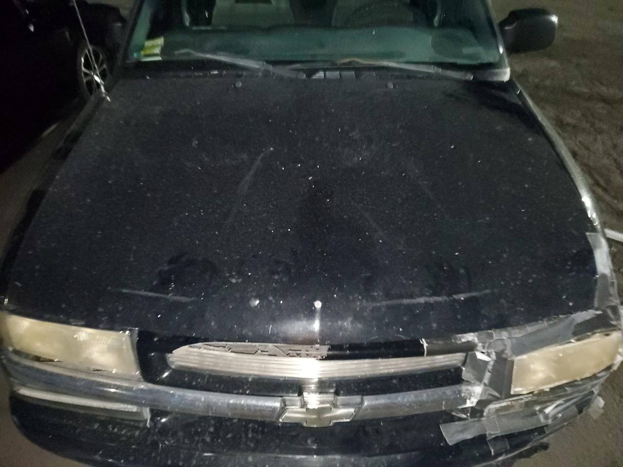 2002 Chevrolet Blazer VIN: 1GNCS18W12K201474 Lot: 90742455