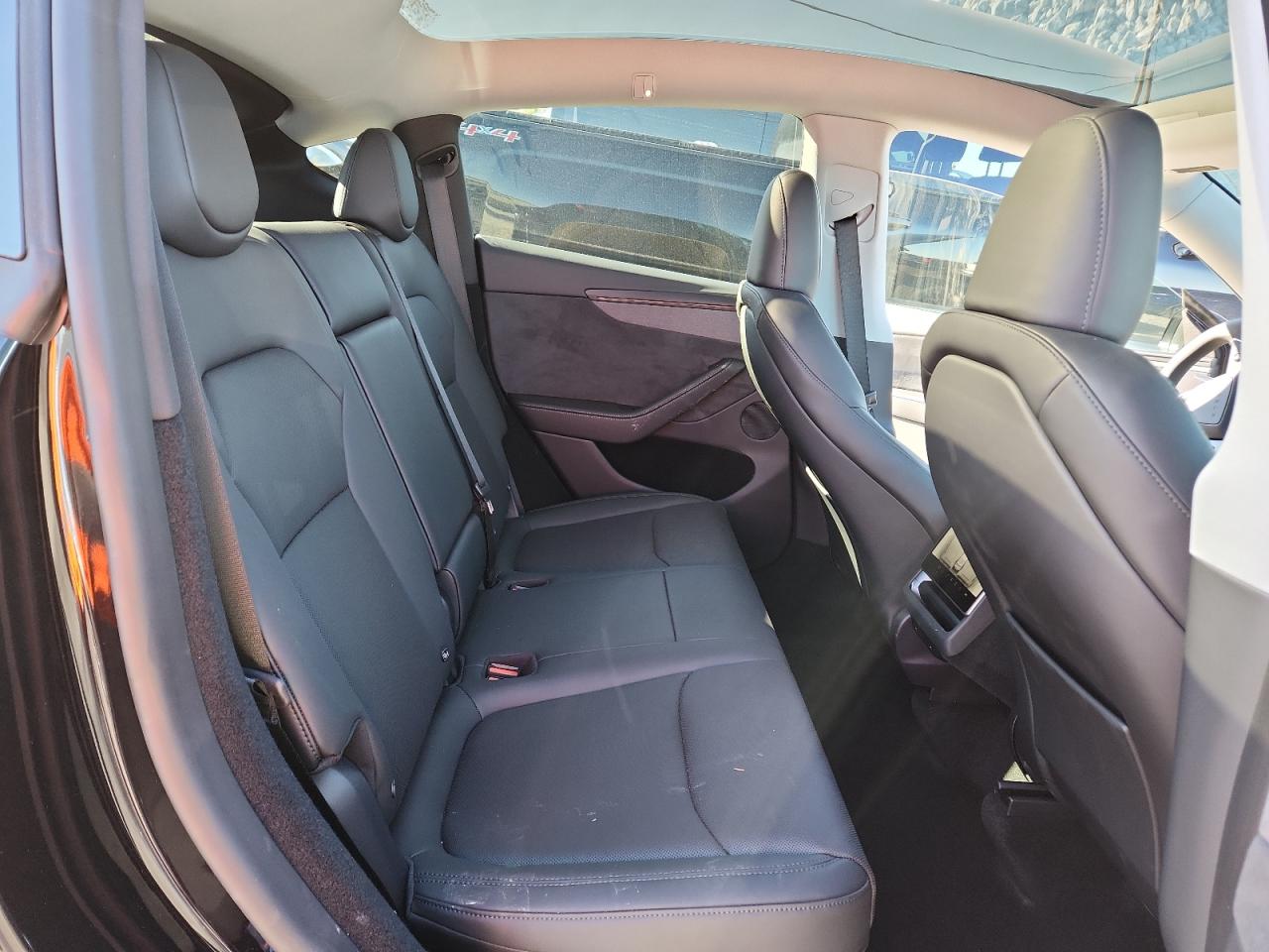 2026 Tesla Model Y VIN: 7SAYGDED8TF423449 Lot: 87251055