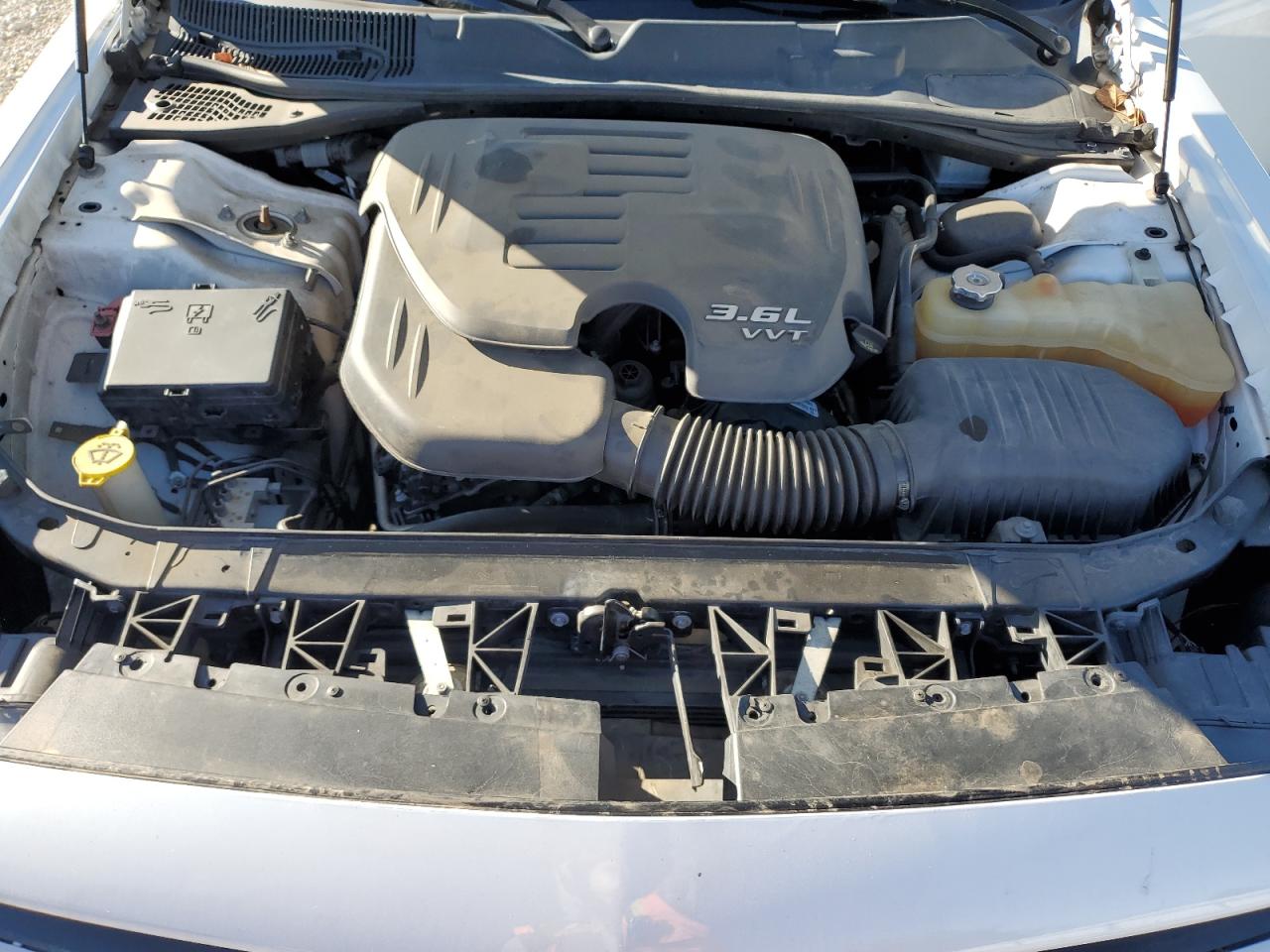 2018 Dodge Challenger Sxt VIN: 2C3CDZAG7JH321715 Lot: 85930925