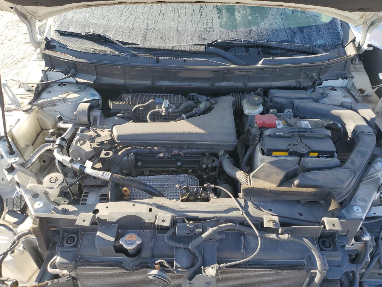 2016 Nissan Rogue S VIN: 5N1AT2MT1GC897670 Lot: 84432015