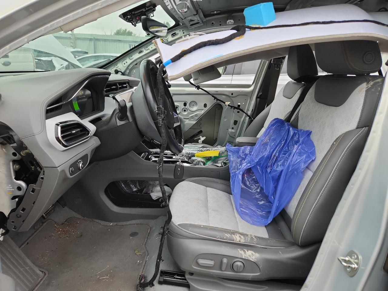 2023 Chevrolet Bolt Euv Premier VIN: 1G1FZ6S05P4202439 Lot: 89566695