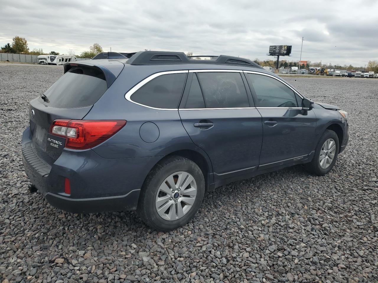 2017 Subaru Outback 2.5I Premium VIN: 4S4BSAFC5H3346822 Lot: 82726975