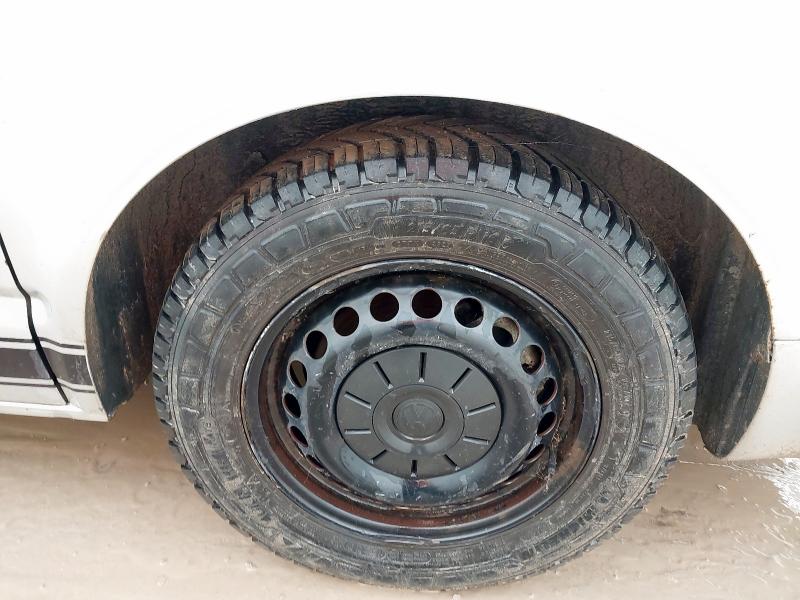 2006 VOLKSWAGEN TPORTER T30 130 TDI SWB A 