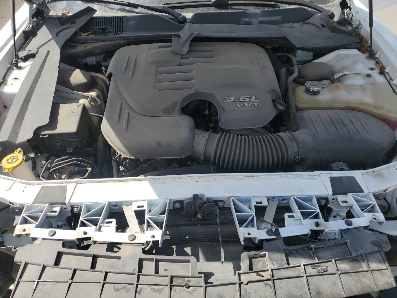 2018 Dodge Challenger Sxt VIN: 2C3CDZAG2JH306054 Lot: 86862825