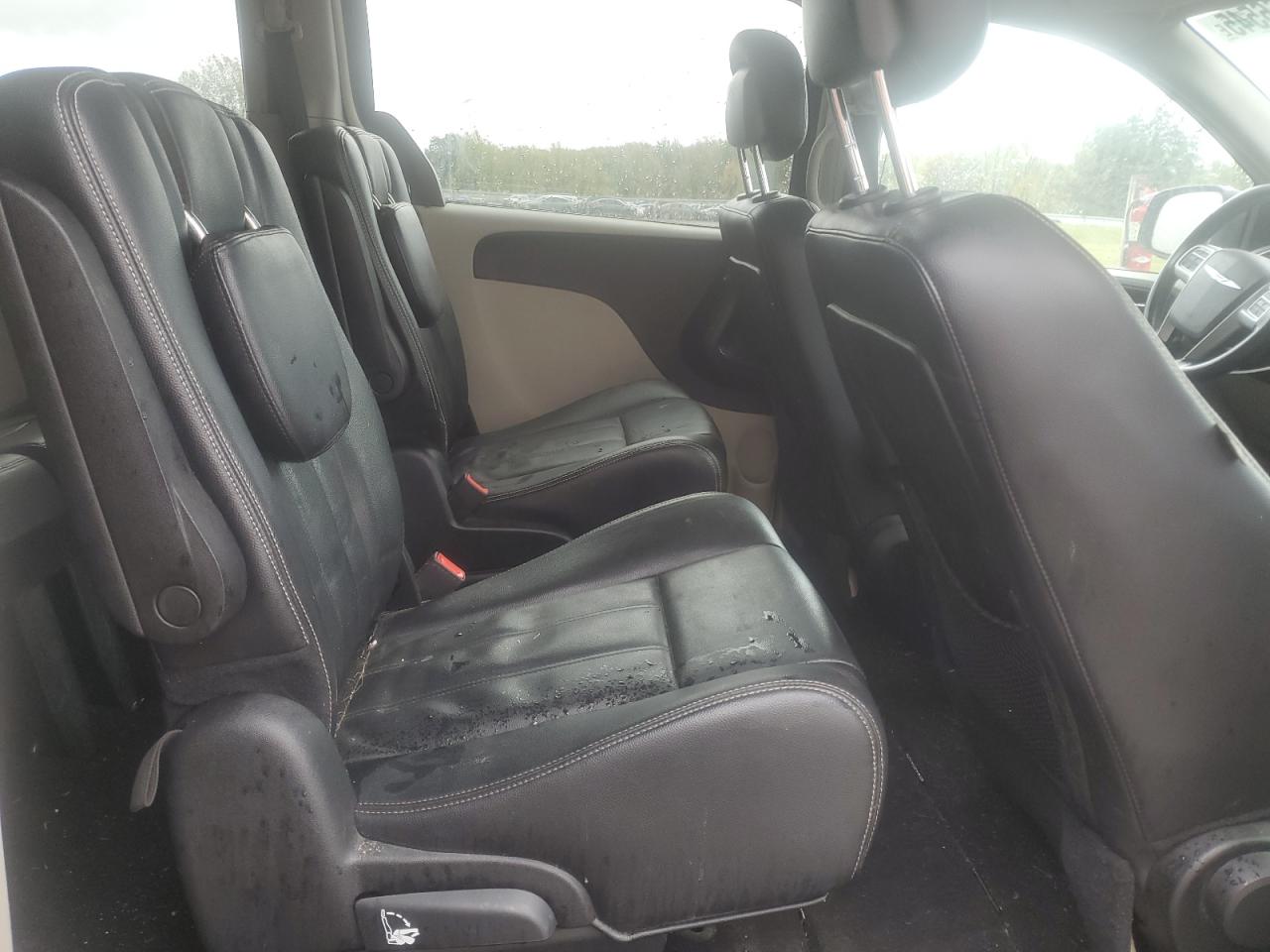 2014 Chrysler Town & Country Touring VIN: 2C4RC1BG9ER332630 Lot: 82266545