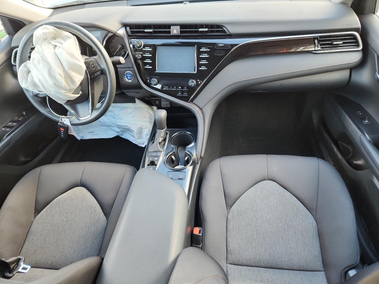 2019 Toyota Camry Le VIN: 4T1B31HK8KU005577 Lot: 85839885