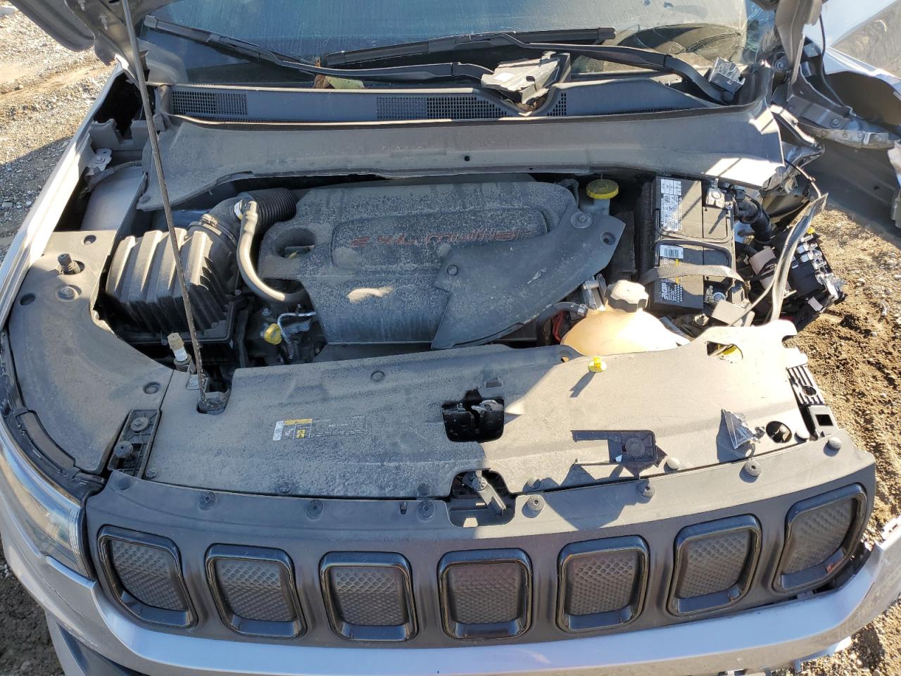 2022 Jeep Compass Latitude VIN: 3C4NJCBB5NT213376 Lot: 81989025