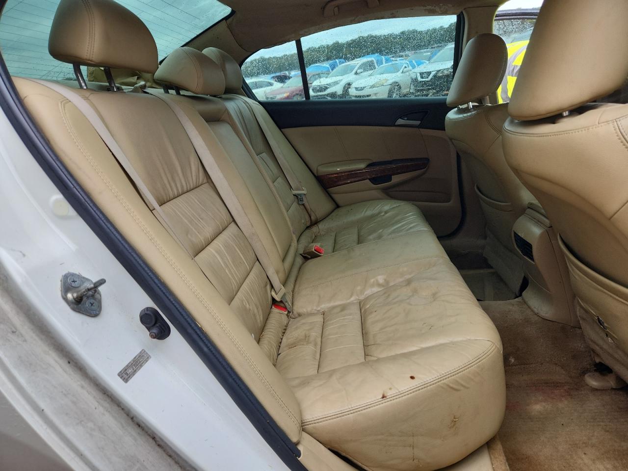 2011 Honda Accord Exl VIN: 5KBCP3F85BB001979 Lot: 90123535