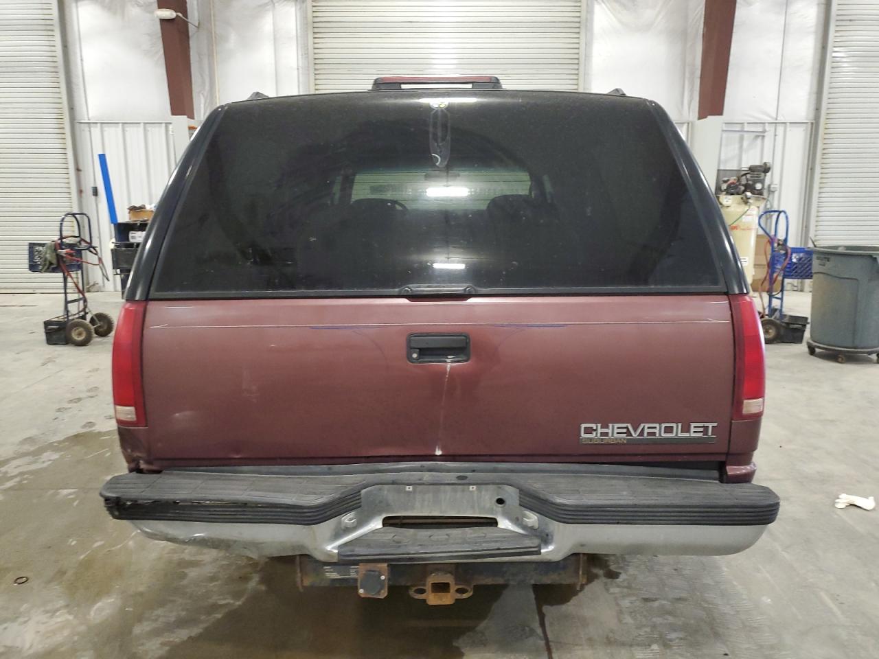 1997 Chevrolet Suburban K1500 VIN: 1GNFK16R6VJ338463 Lot: 89440585