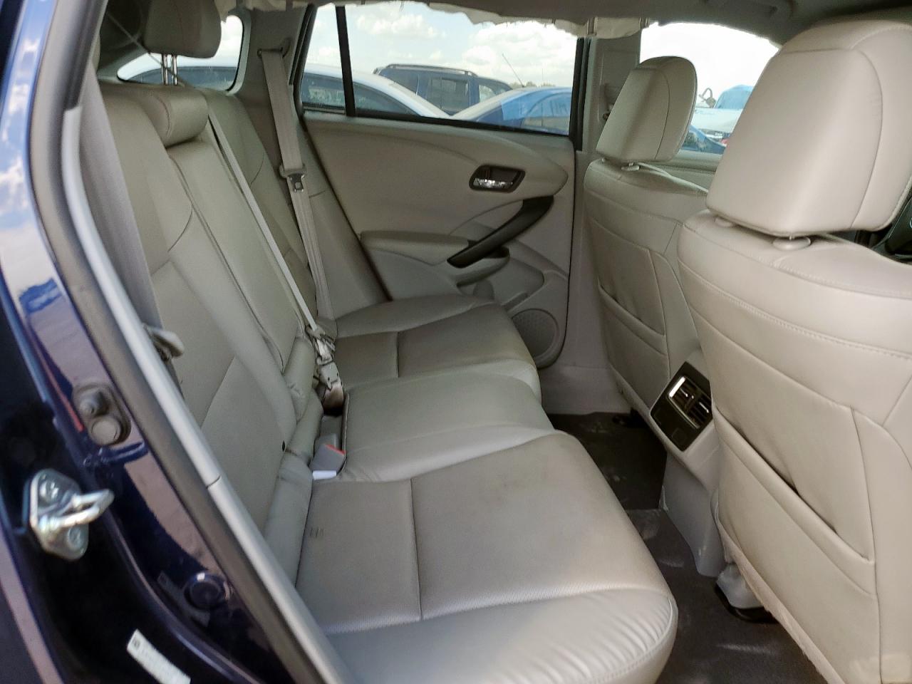 2018 Acura Rdx Technology VIN: 5J8TB3H57JL015377 Lot: 85712345