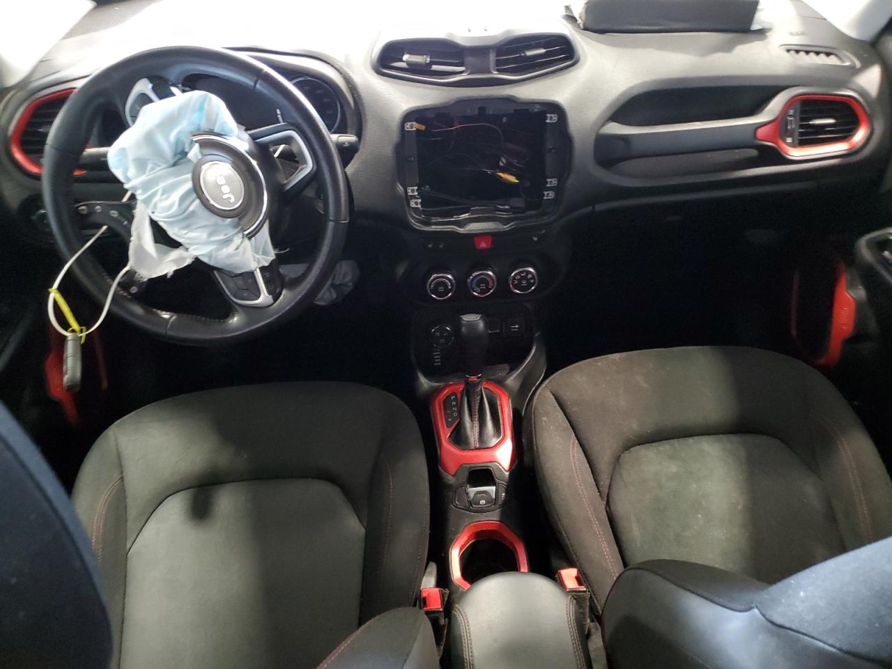 2015 Jeep Renegade Trailhawk VIN: ZACCJBCT7FPC19066 Lot: 84521655