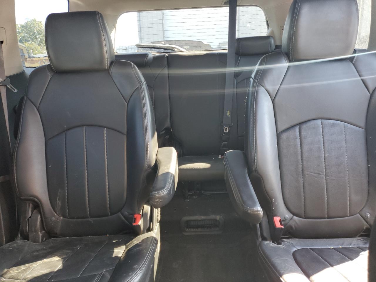 2013 GMC Acadia Denali VIN: 1GKKVTKD8DJ235410 Lot: 90239215