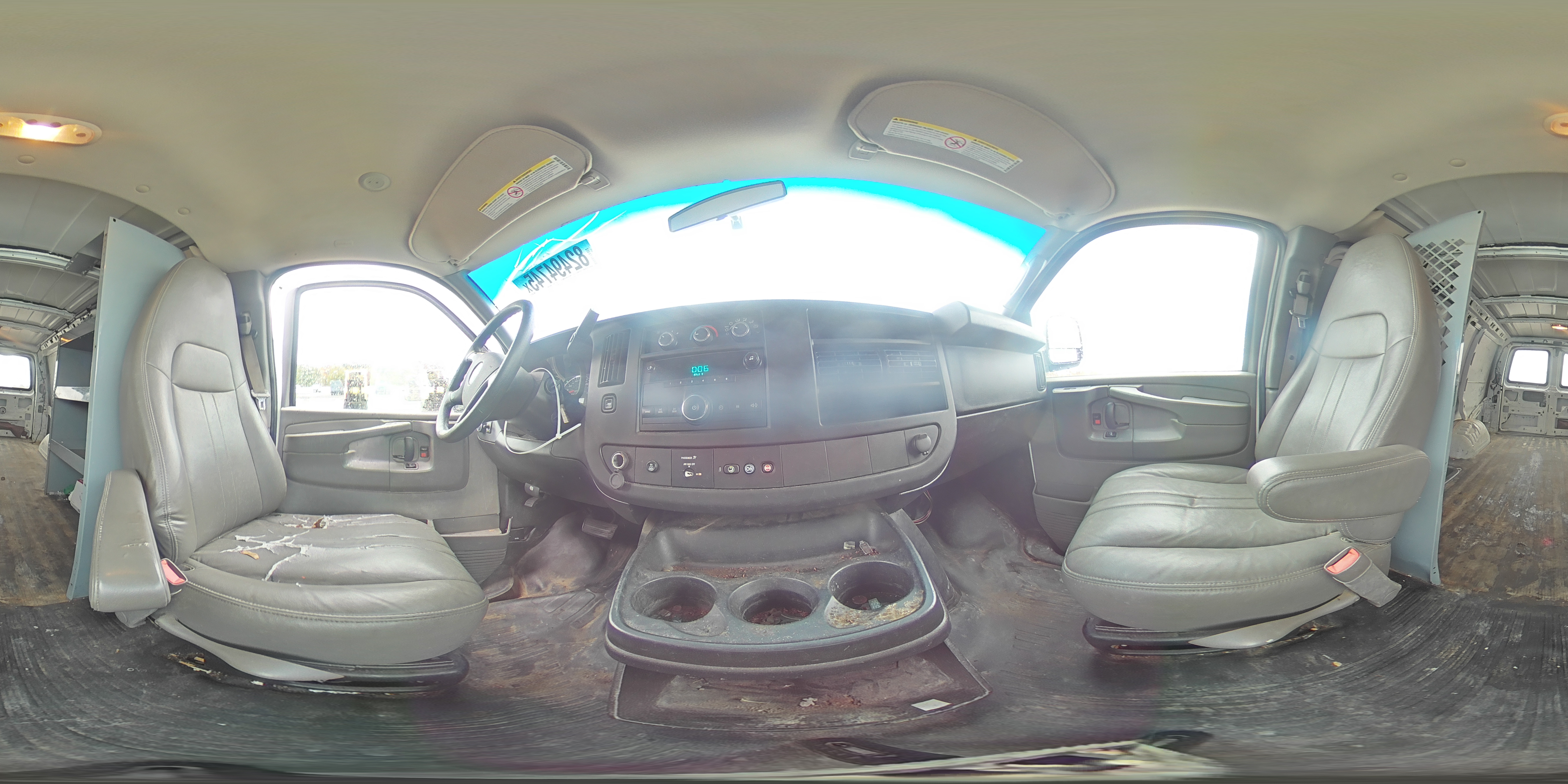 2014 Chevrolet Express G2500 Delivery Van VIN: 1GCWGFFAXE1174216 Lot: 82494745