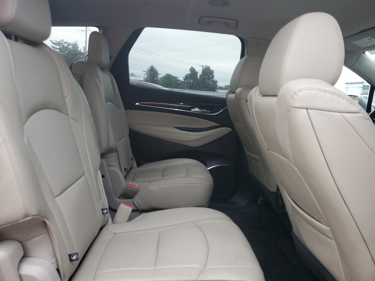 2018 Buick Enclave Essence VIN: 5GAERBKW4JJ153177 Lot: 82729185