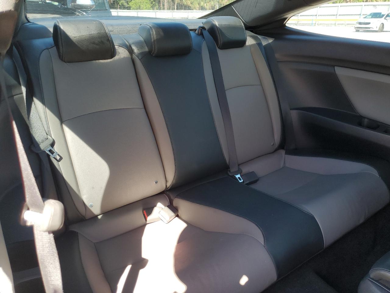 2016 Honda Civic Touring VIN: 2HGFC3B98GH351437 Lot: 82198155