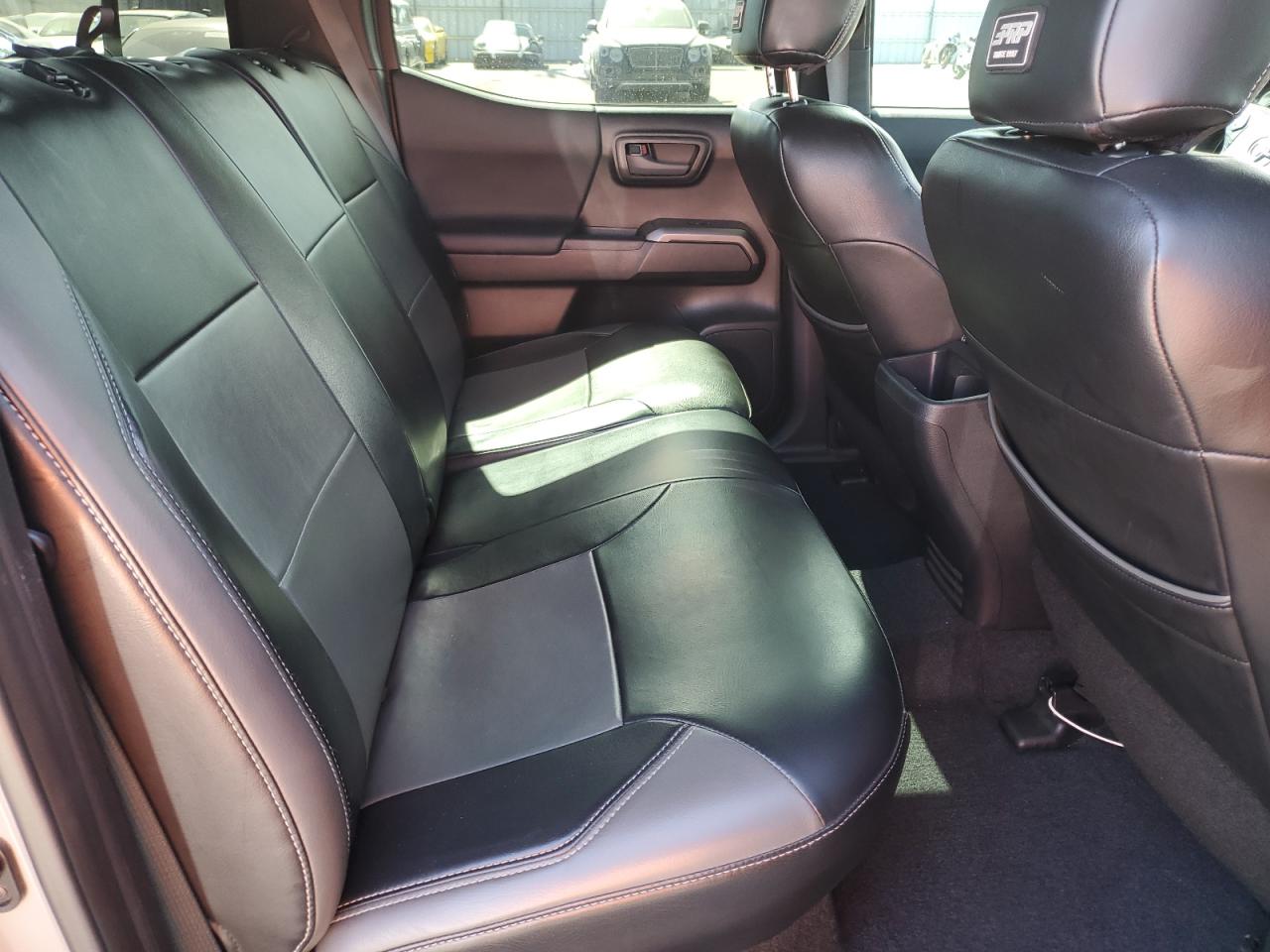 2022 Toyota Tacoma Double Cab VIN: 3TMCZ5AN8NM464636 Lot: 85200685