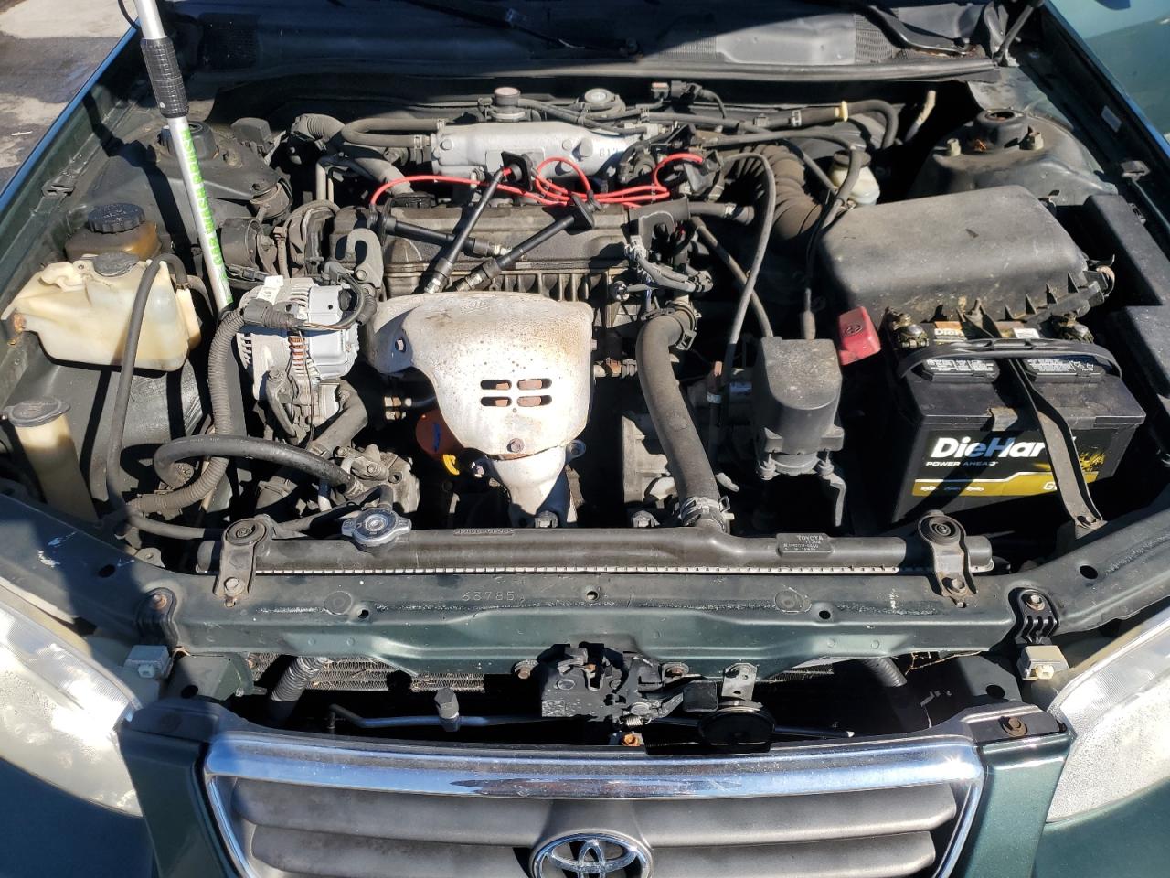 2000 Toyota Camry Ce VIN: 4T1BG22K3YU923748 Lot: 90930425