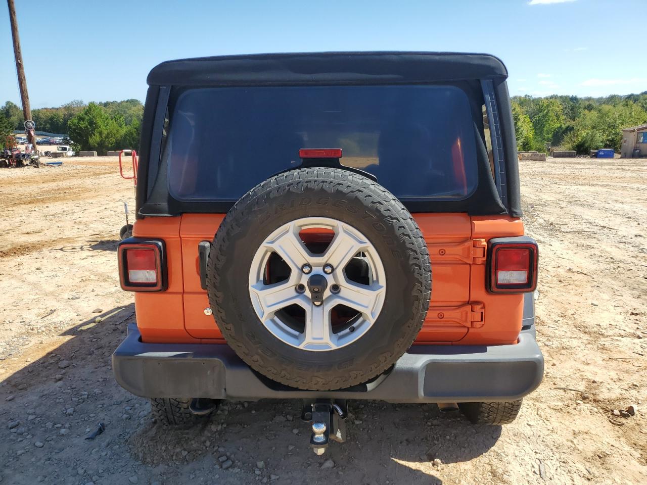 2018 Jeep Wrangler Unlimited Sport VIN: 1C4HJXDG0JW180966 Lot: 82193225
