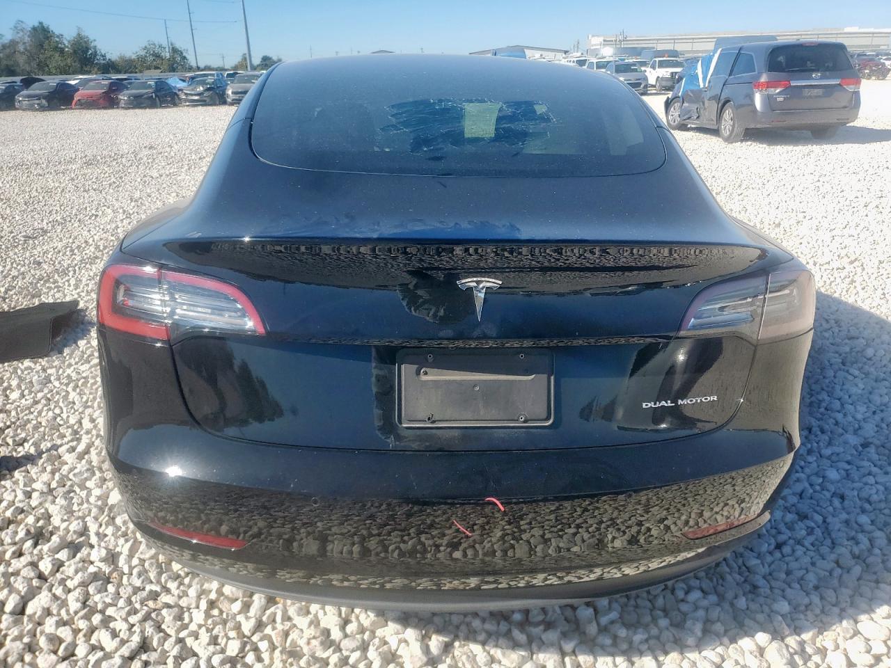 2021 Tesla Model 3 VIN: 5YJ3E1EB7MF936977 Lot: 90806915
