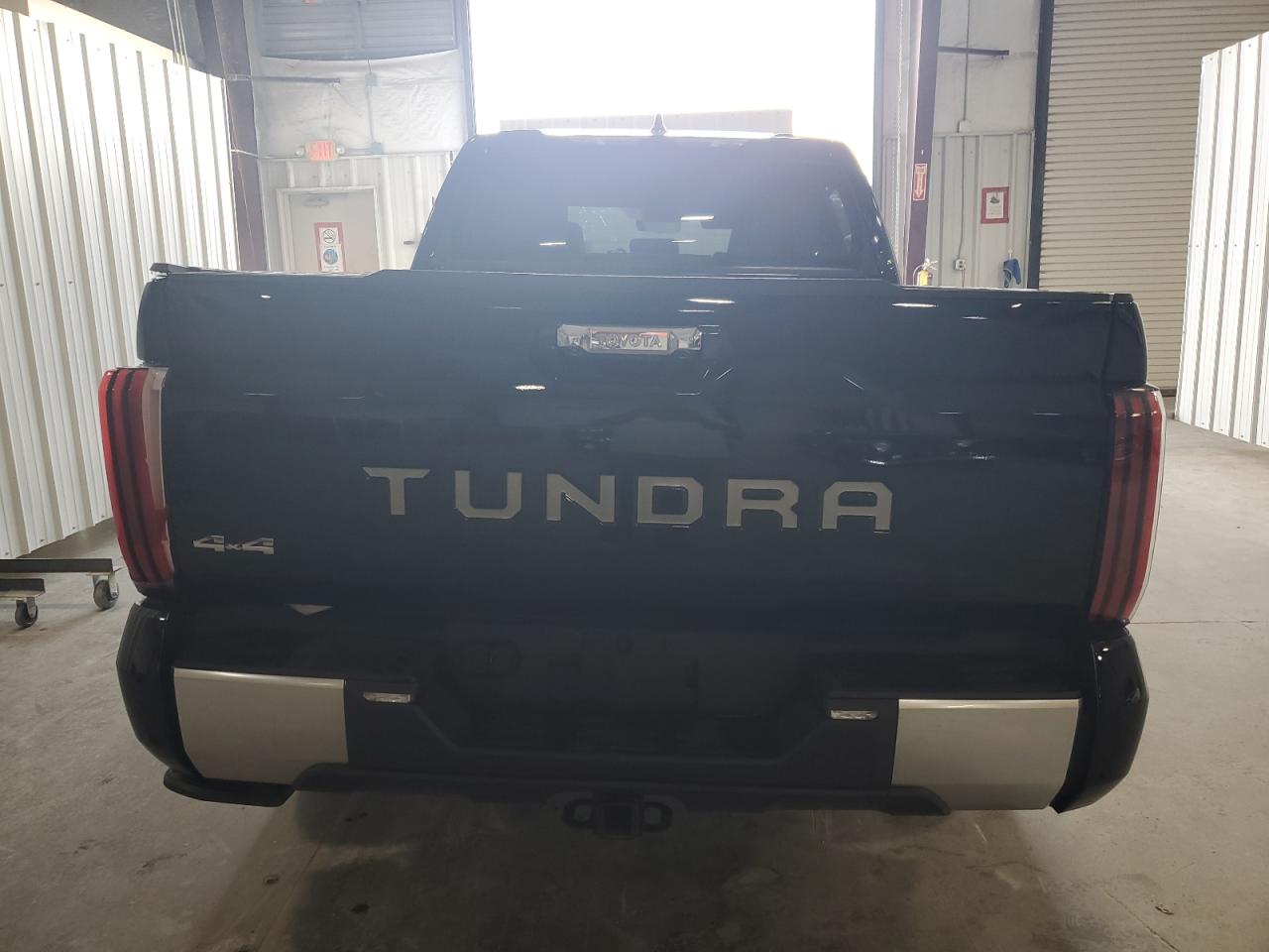 2024 Toyota Tundra Crewmax Capstone VIN: 5TFVC5DB8RX043561 Lot: 80433195