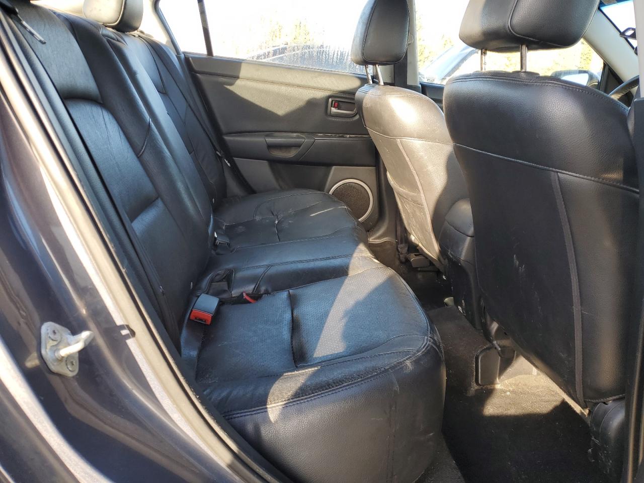 2008 Mazda 3 S VIN: JM1BK323981800247 Lot: 82738305