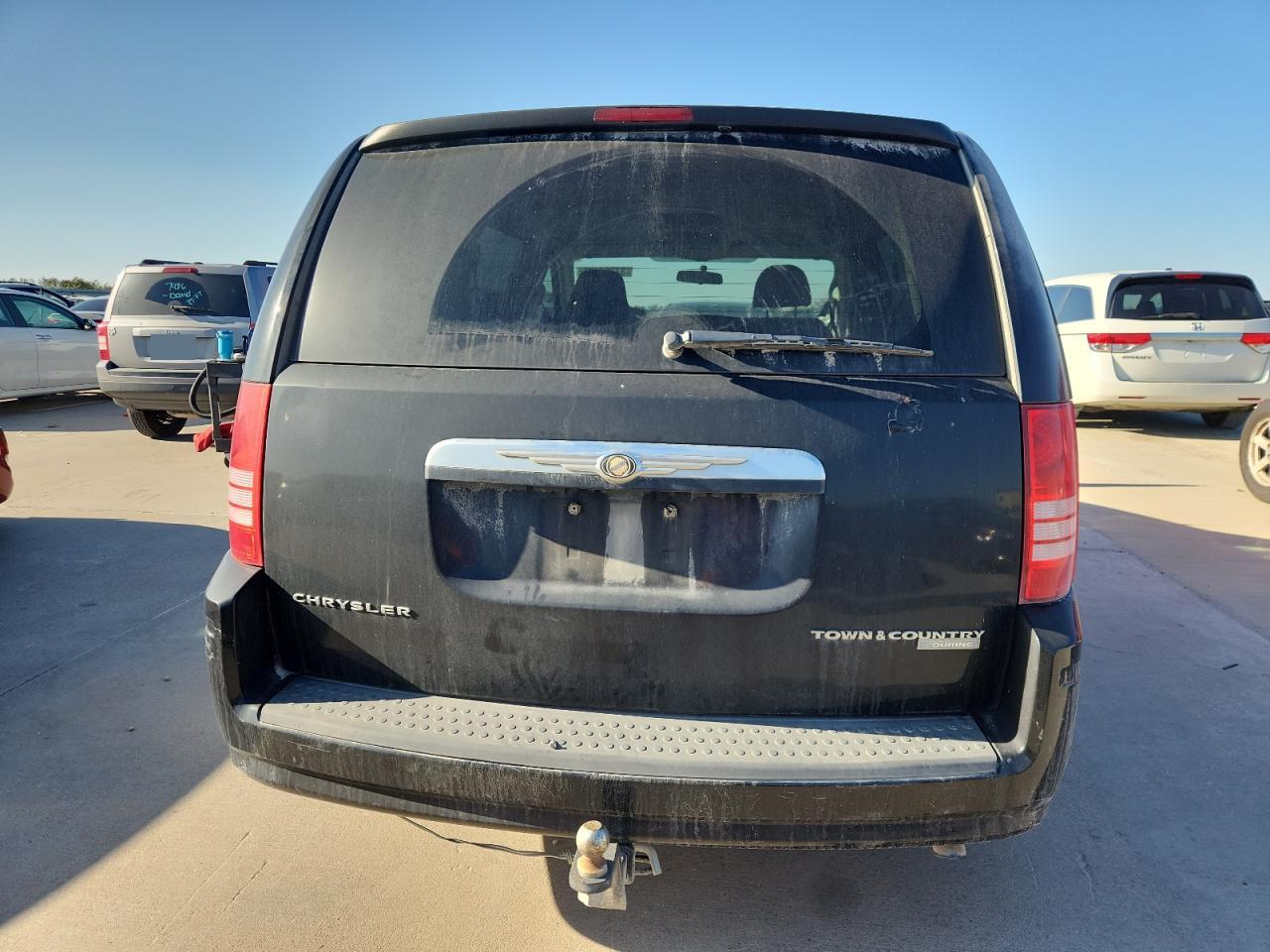 2010 Chrysler Town & Country Touring VIN: 2A4RR5D10AR271395 Lot: 87263425