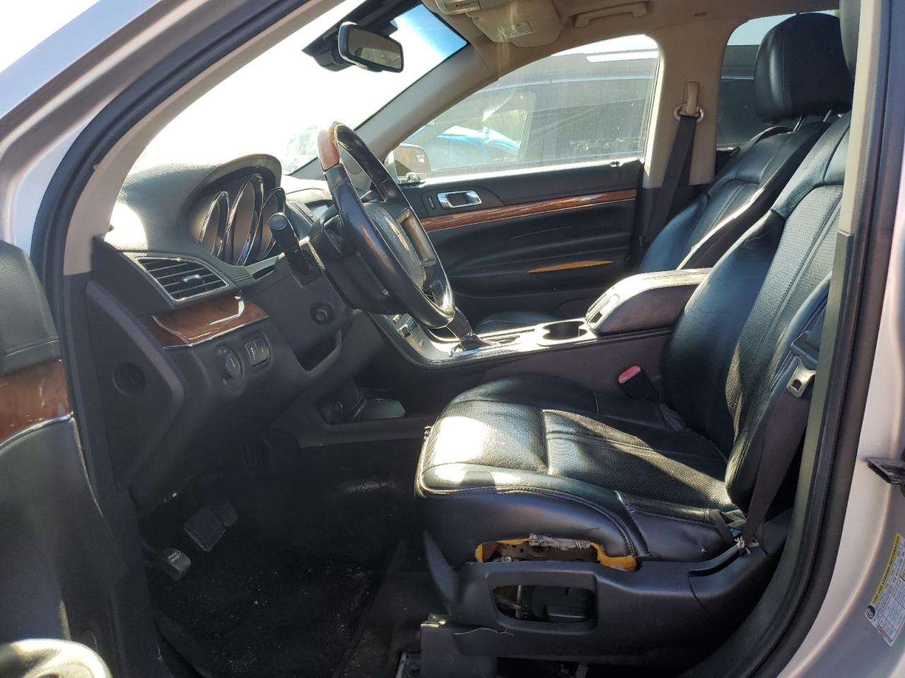 2010 Lincoln Mkt VIN: 2LMHJ5AR3ABJ12558 Lot: 87272615