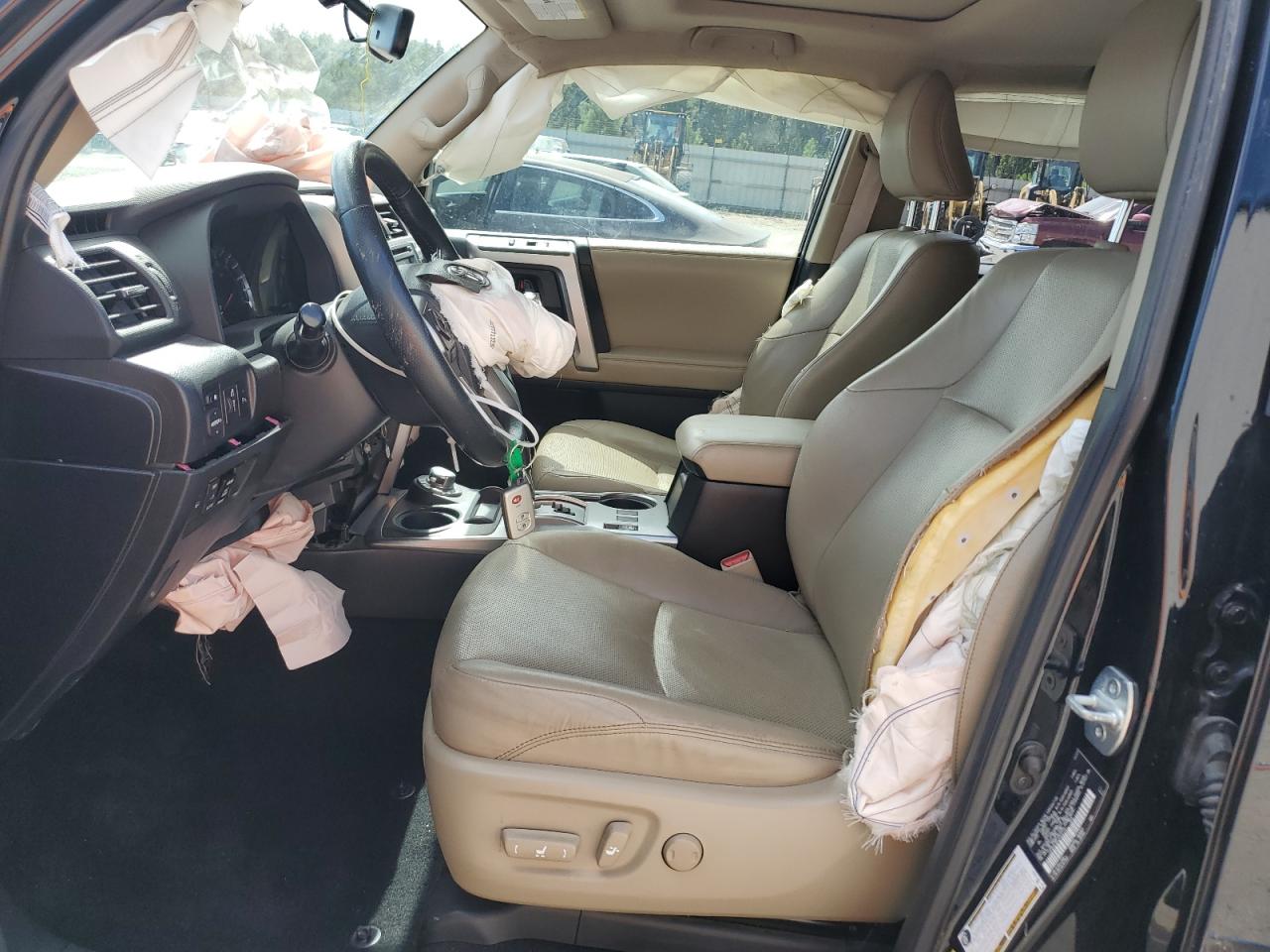 2018 Toyota 4Runner Sr5/Sr5 Premium VIN: JTEBU5JRXJ5522139 Lot: 84761585