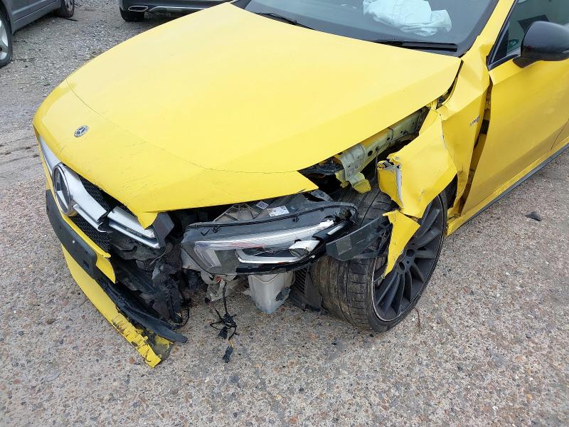2019 MERCEDES-BENZ AMG A 35 4MATIC PREMIUM + 