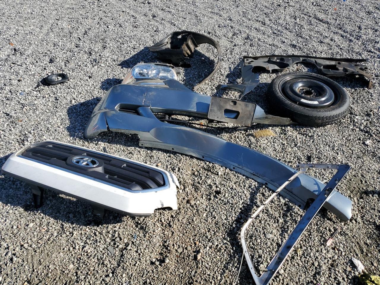 2007 Honda Odyssey Exl VIN: 5FNRL387X7B058551 Lot: 84962415