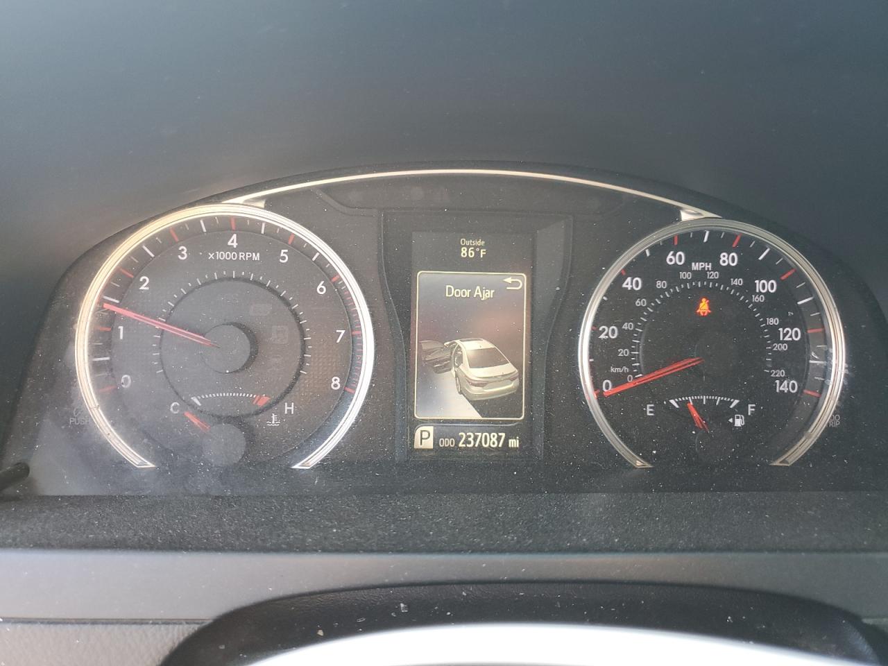 2015 Toyota Camry Le VIN: 4T1BF1FK7FU059646 Lot: 85695085