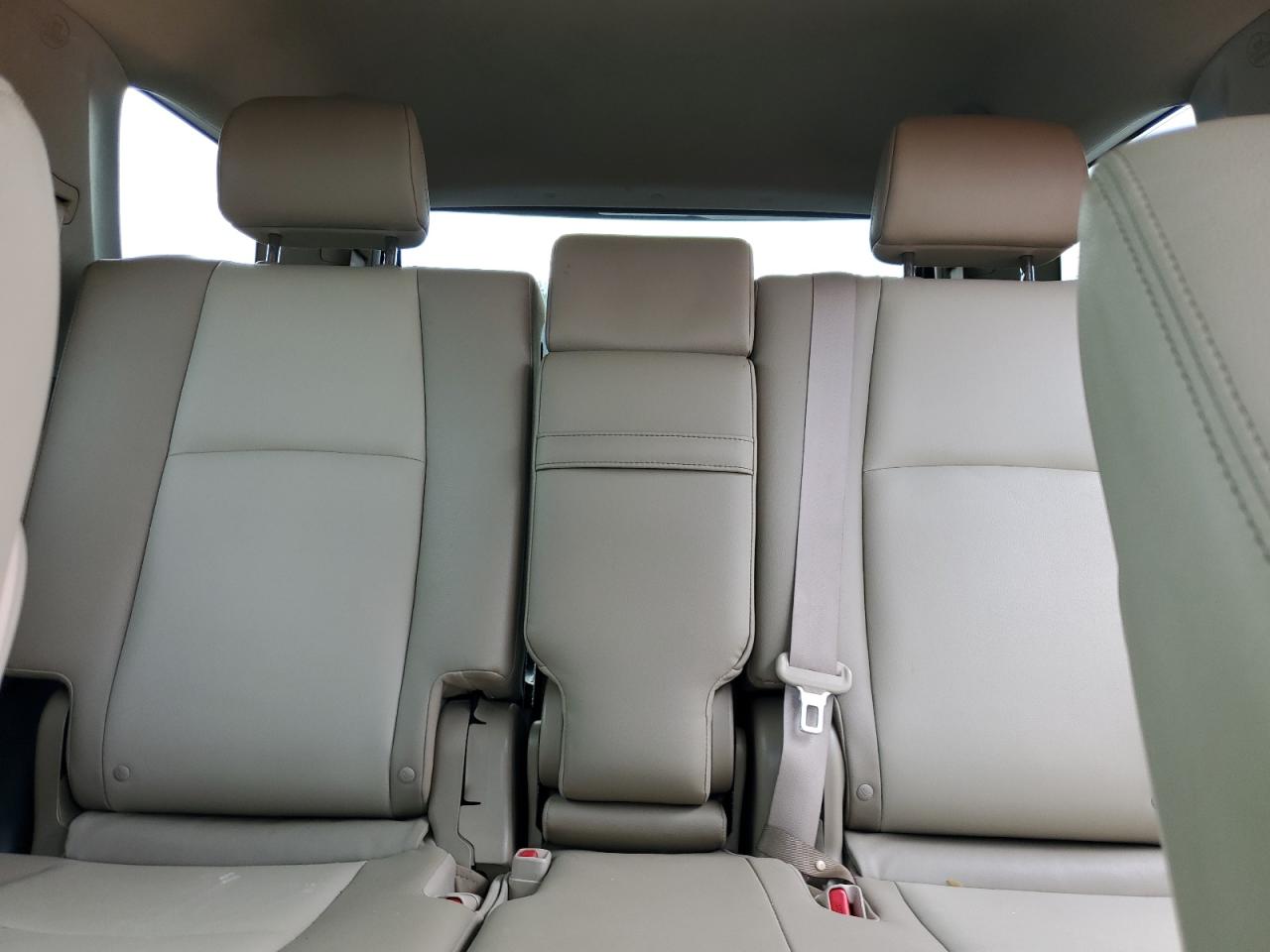 2020 Toyota 4Runner Sr5/Sr5 Premium VIN: JTEBU5JR1L5764403 Lot: 82339515