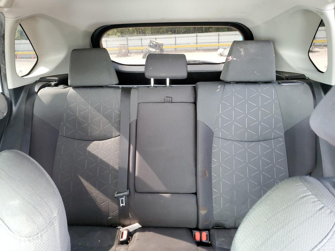 2020 Toyota Rav4 Xle VIN: 2T3W1RFV3LC057633 Lot: 85577285