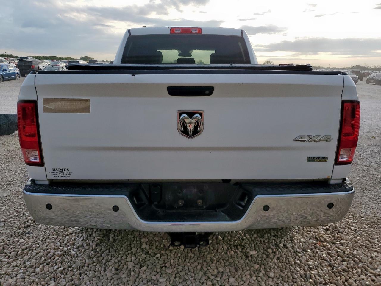 2013 Ram 1500 St VIN: 1C6RR7FG2DS697361 Lot: 81611355