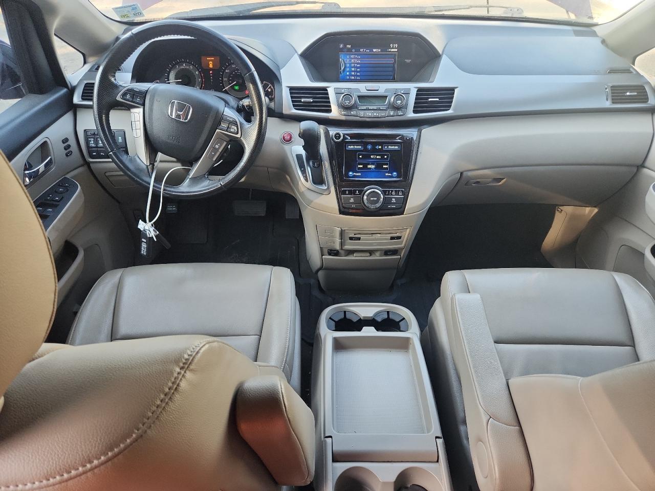 2016 Honda Odyssey Touring VIN: 5FNRL5H97GB087700 Lot: 84731575