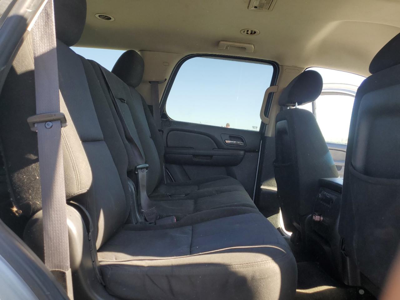 2011 Chevrolet Tahoe C1500 Ls VIN: 1GNSCAE08BR322163 Lot: 87480725