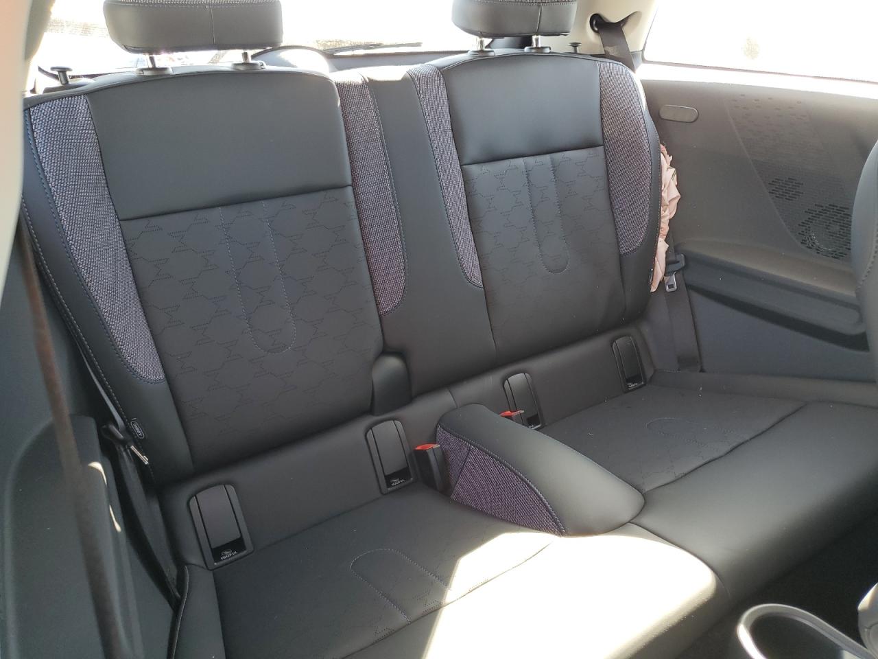 2025 Mini Cooper Base VIN: WMW13GD04S2X06990 Lot: 82754455