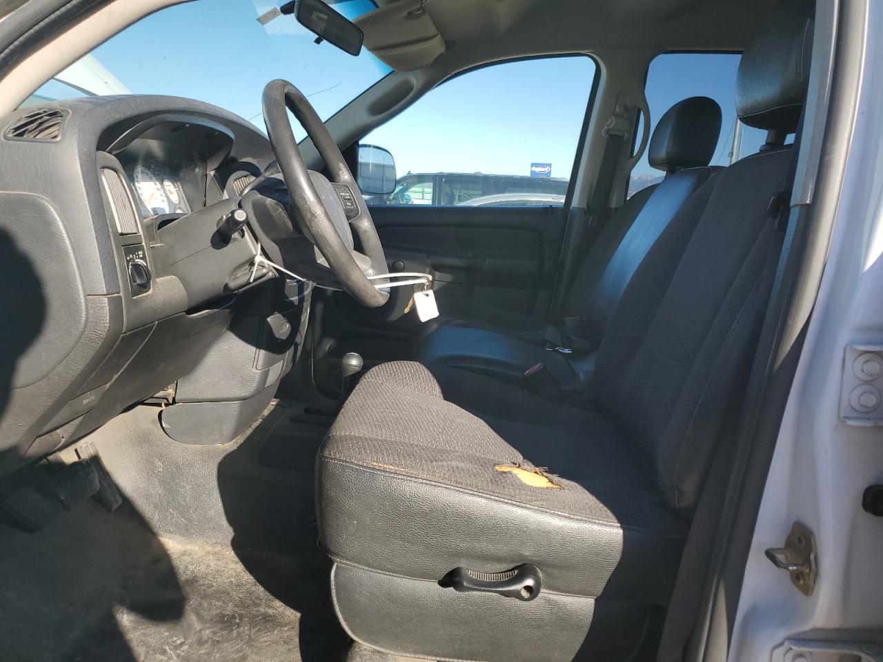 2005 Dodge Ram 1500 St VIN: 1D7HU18N05J594142 Lot: 82609445