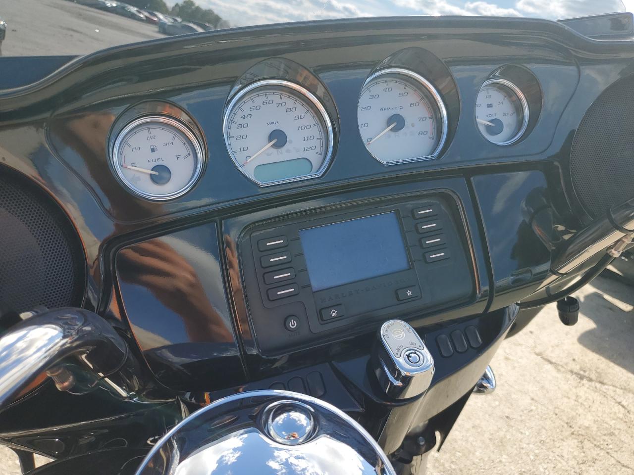 2014 Harley-Davidson Flhx Shrine Street Glide VIN: 1HD1KPM18EB630160 Lot: 84967335