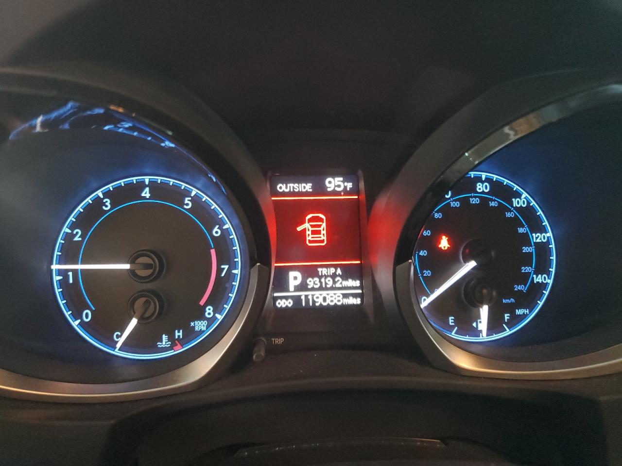 2016 Toyota Corolla L VIN: 5YFBURHE0GP426563 Lot: 84987755