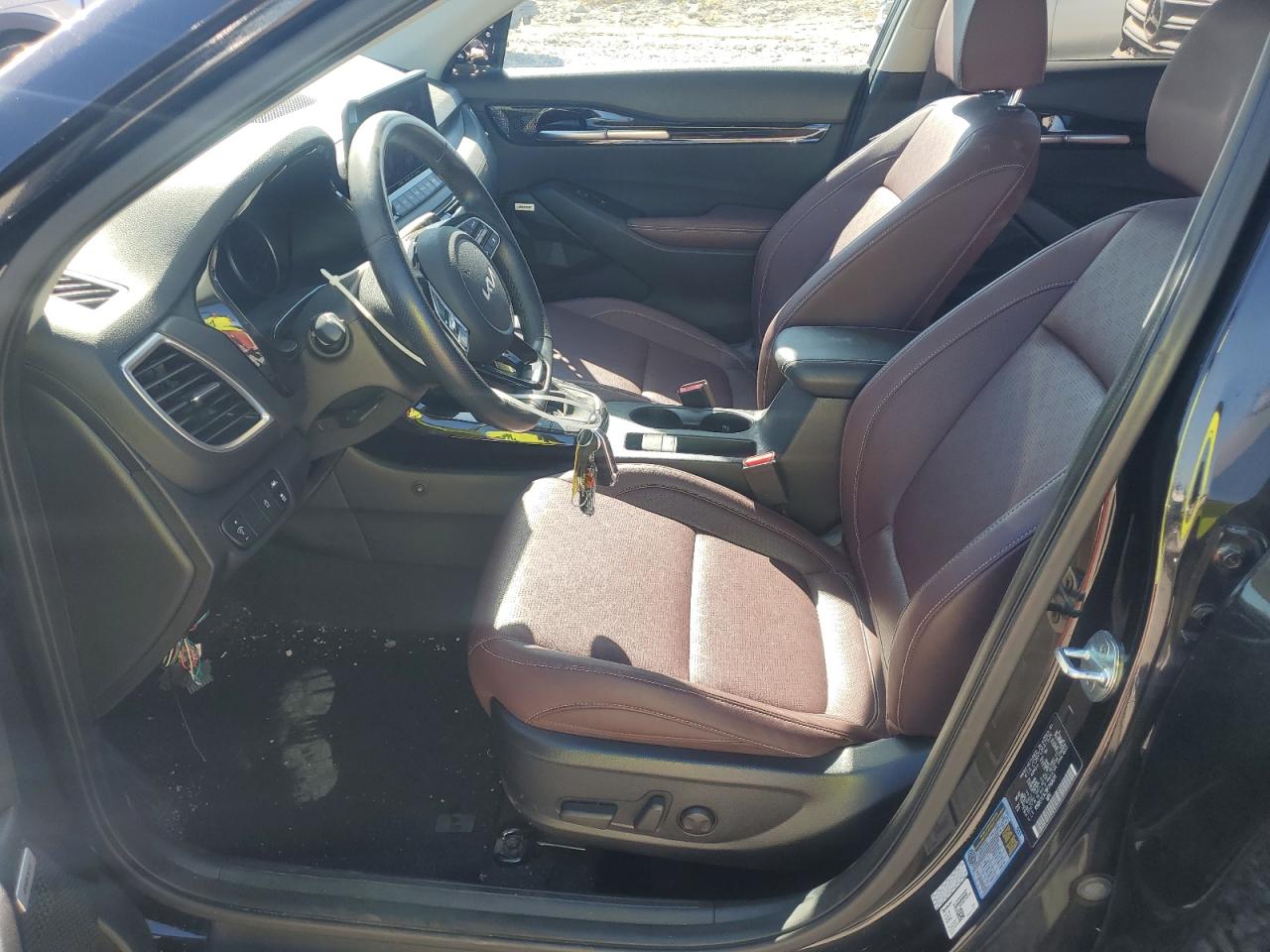 2023 Kia Seltos Sx VIN: KNDETCA29P7368211 Lot: 86137585