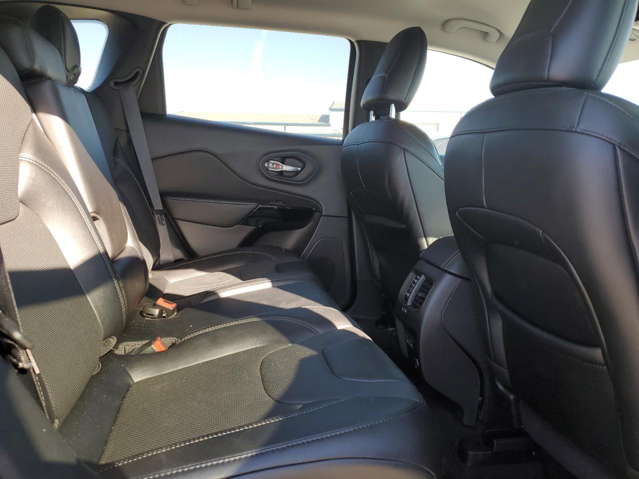 2023 Jeep Cherokee Altitude Lux VIN: 1C4PJMMB0PD102724 Lot: 89711975