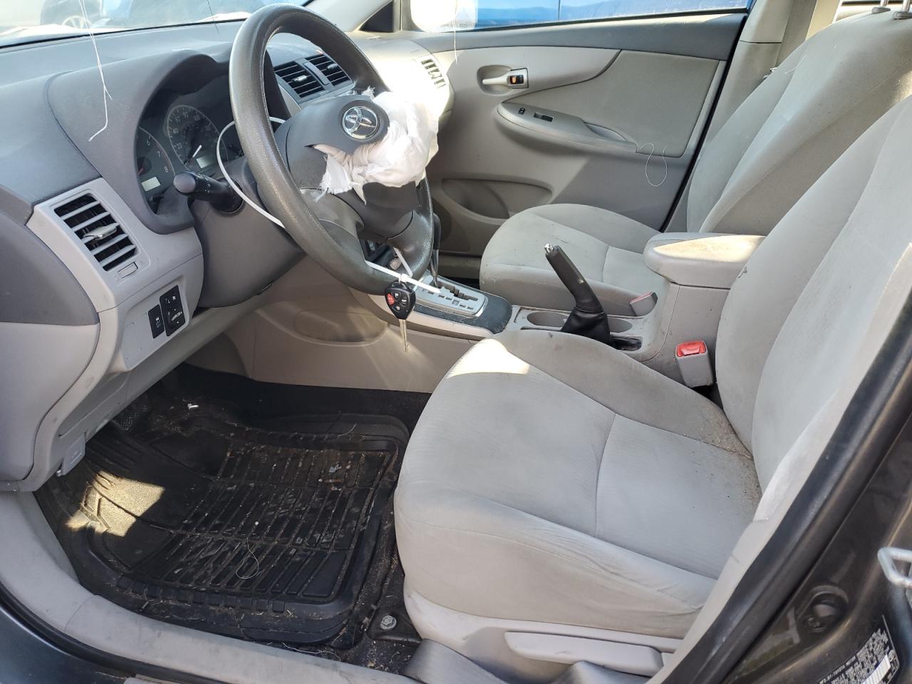 2010 Toyota Corolla Base VIN: 2T1BU4EE3AC331882 Lot: 84768595