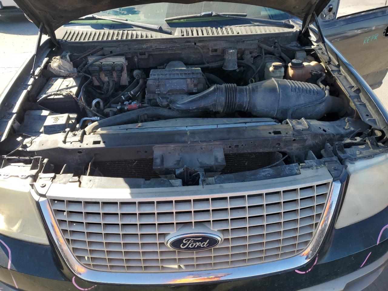 2005 Ford Expedition Eddie Bauer VIN: 1FMFU185X5LA90523 Lot: 85572375