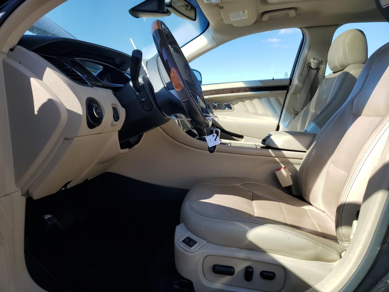 2017 Ford Taurus Limited VIN: 1FAHP2J89HG136828 Lot: 85195065
